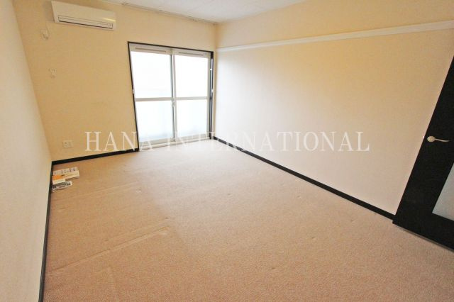 レオパレスサンハイムかわなかの寝室