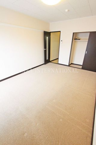 レオパレスサンハイムかわなかの居間・リビング