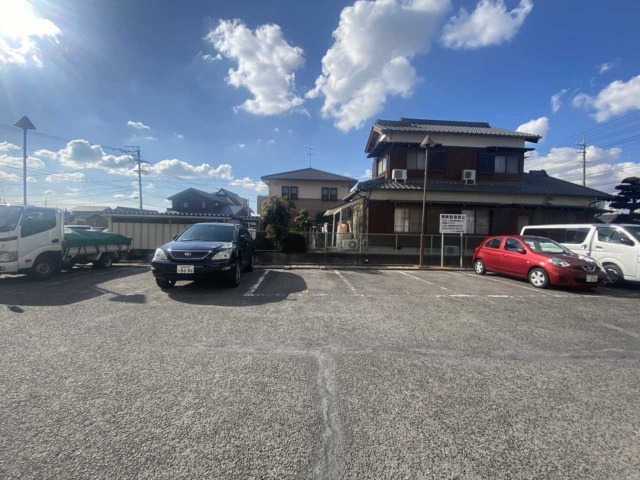 広見 ハイツ大蔵の駐車場