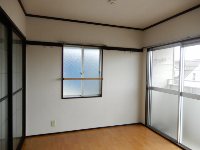 サンハイツ朝霧の子供部屋