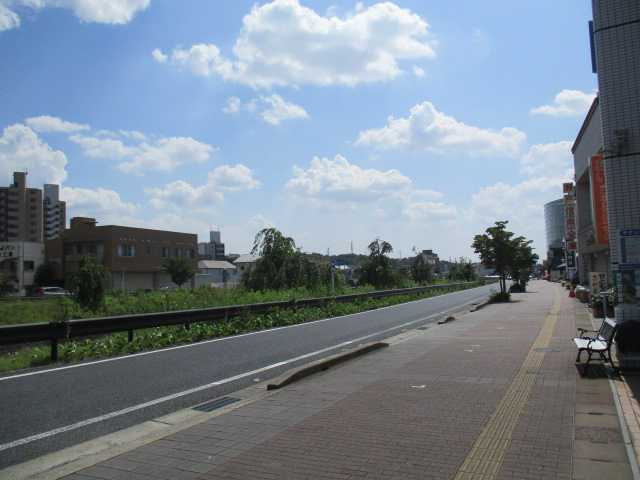 サンシャイン栄ビルの駐車場