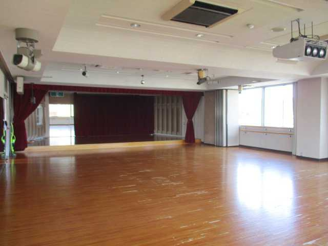 サンシャイン栄ビルの内装