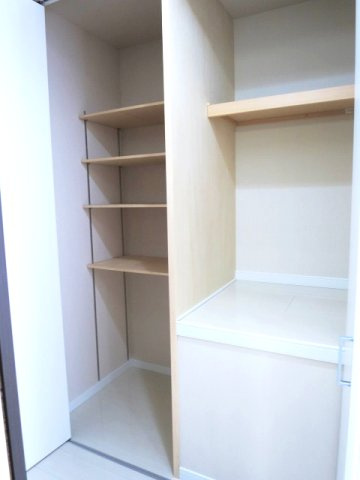 クレセリア東村山の収納