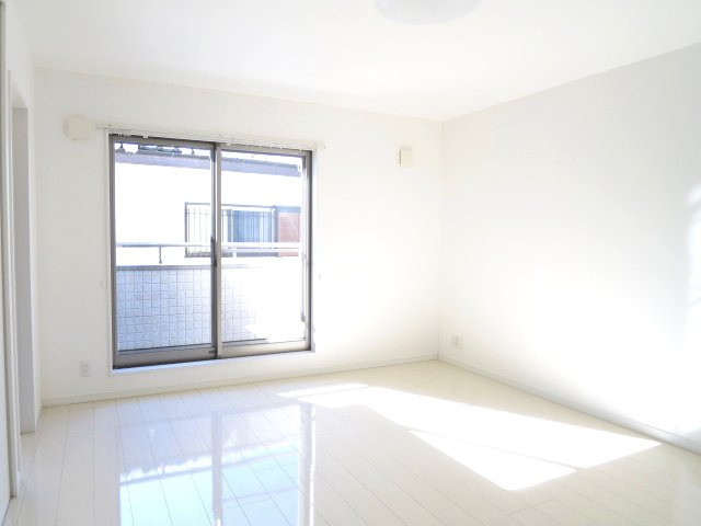 クレセリア東村山