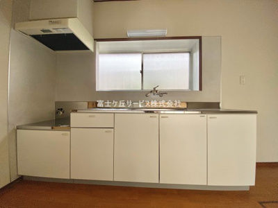 【キッチン】 | 富士市桑崎 中古戸建て | きれいなキッチンです