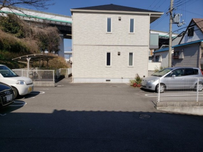 シャーメゾン福田の駐車場|☆神戸市垂水区　シャーメゾン福田☆