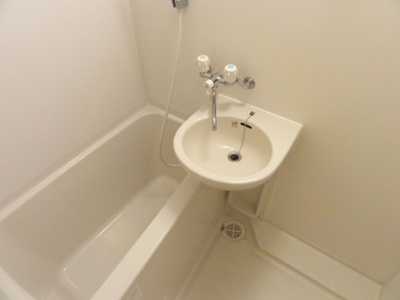 【洗面所】 | ベネフィスタウン七隈5 | 別号室の写真になります。現況優先。