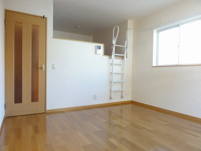 【セキュリティ】 | ベネフィスタウン七隈5 | 別号室の写真になります。現況優先。