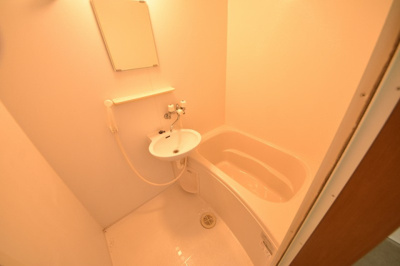 【洗面所】 | マウリッツハウス | 別号室の写真になります。現況優先。