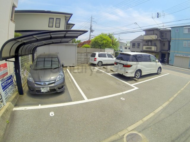 【駐車場】 | グランシャリオ