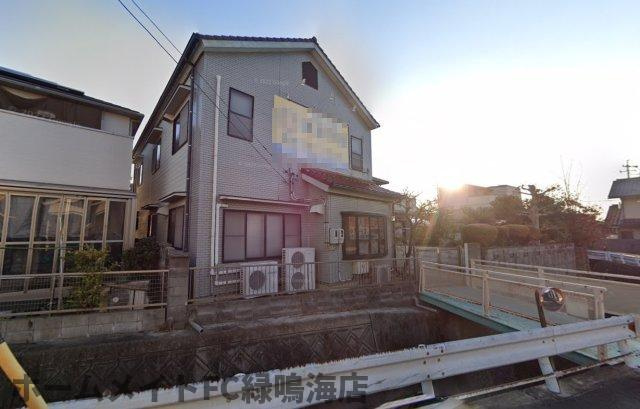 前後貸店舗の外観