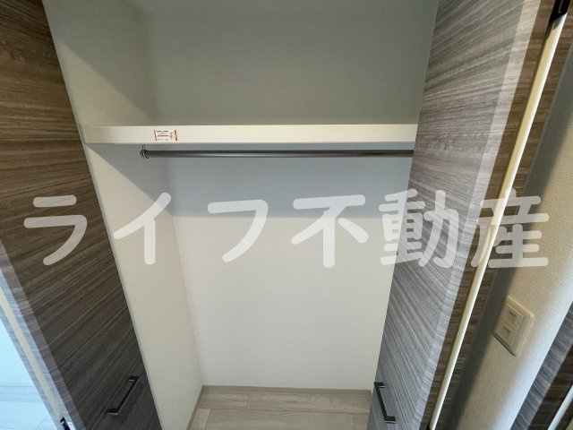 La　Douceur 荒本の収納|便利な収納スペースです