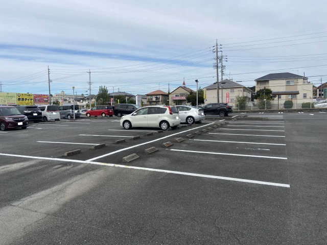 滝ノ水 貸店舗の駐車場