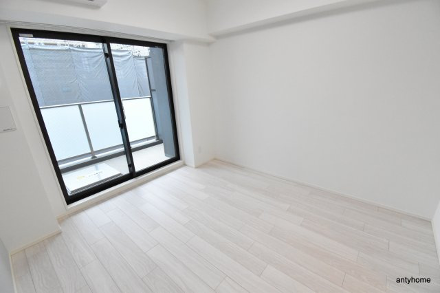 ルネフラッツ谷町四丁目　仲介手数料無料の居間・リビング
