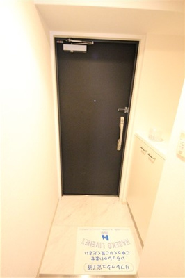 【玄関】 | ルクレ難波