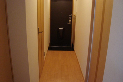 【玄関】 | ロイヤルパレス | ※同物件・同タイプの写真です。