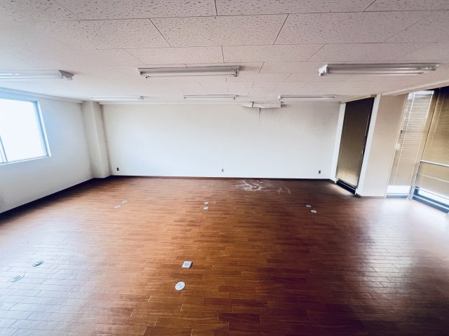 珊プラザ丸信(サンプラザ)の内装