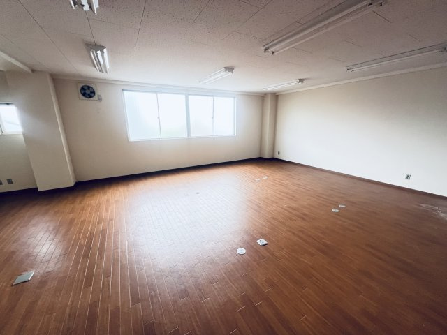 珊プラザ丸信(サンプラザ)の内装