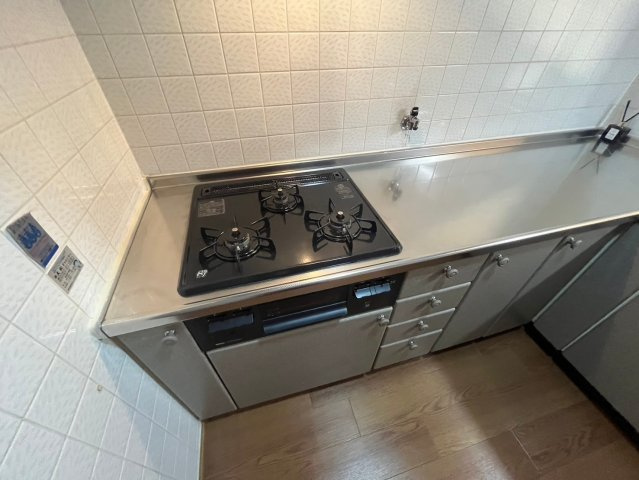 エルジャン芦屋のキッチン