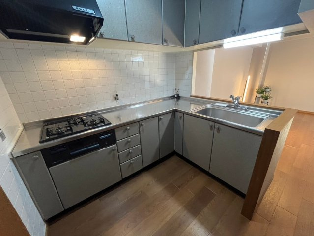 エルジャン芦屋のキッチン