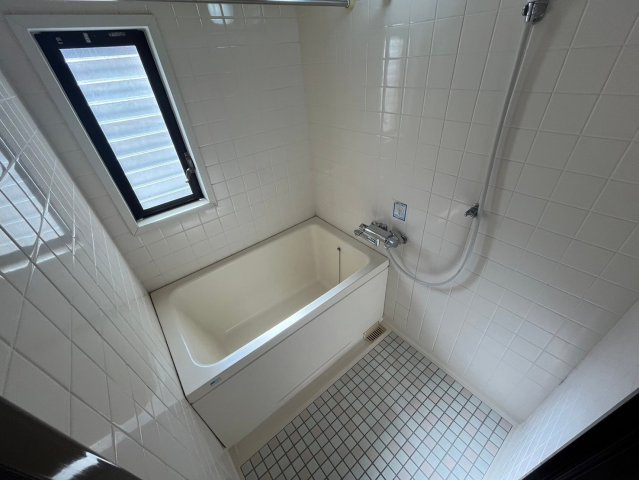 エルジャン芦屋の浴室