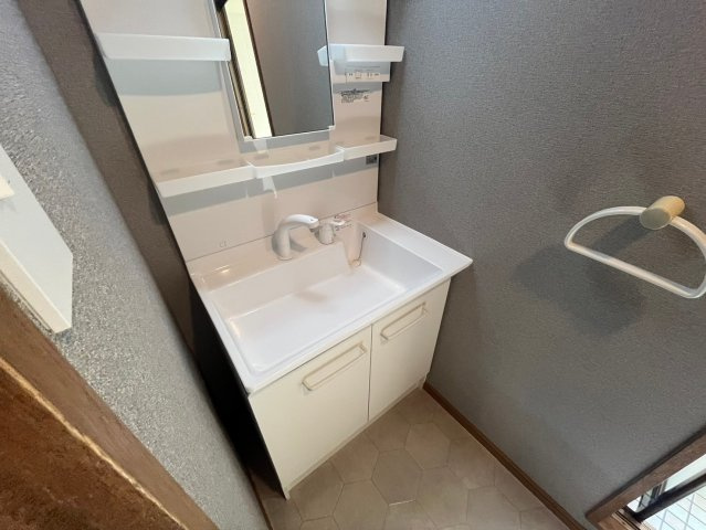 エルジャン芦屋の洗面所