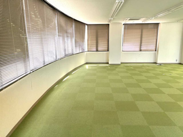 サンシャイン栄ビルのロビー