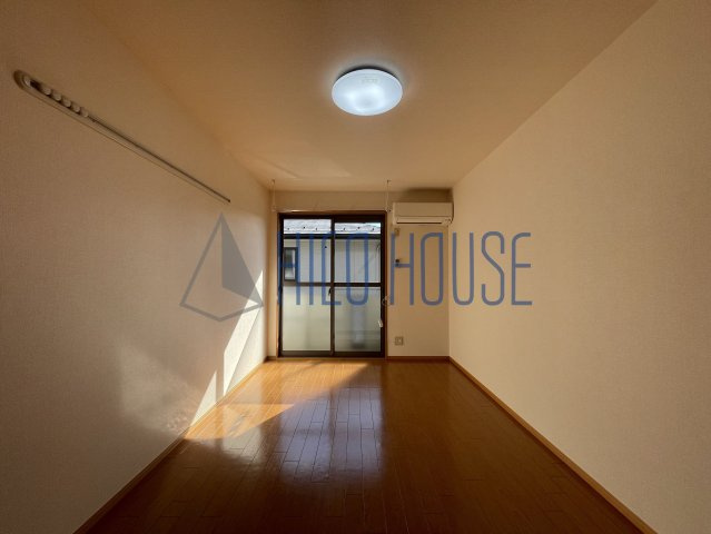 ソレイユの居間・リビング