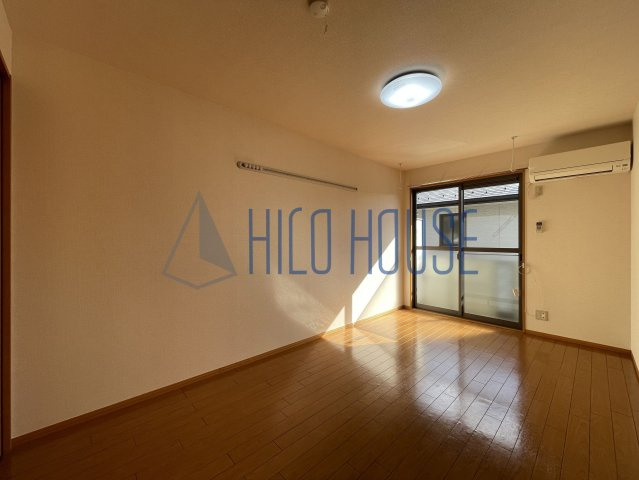 ソレイユの居間・リビング