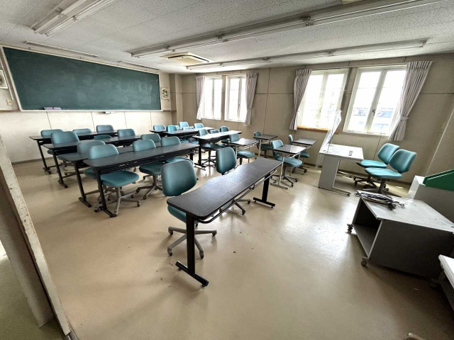 緑区篠の風3丁目貸店舗の内装