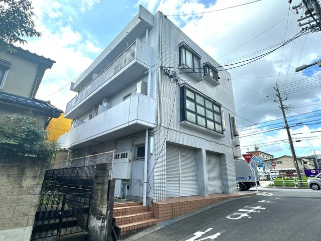ホーメーマンションの外観