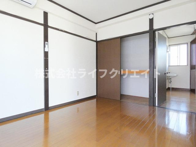 【居間・リビング】 | 溝呂木ハイツ