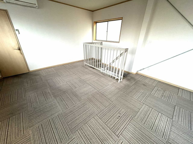 平針5丁目倉庫付事務所の内装