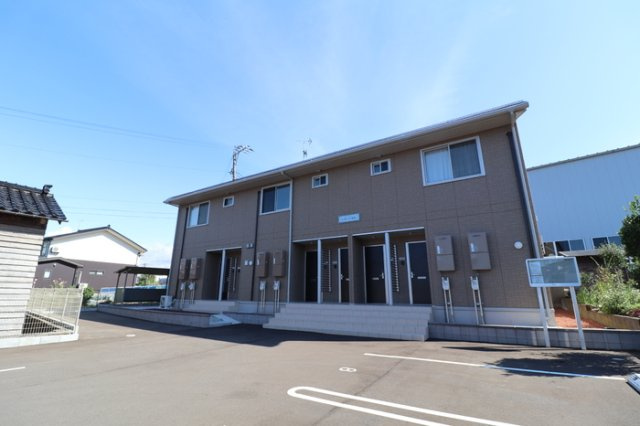 レガーロ潟町
