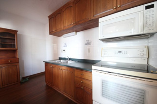 【キッチン】 | 大津市北比良839-4　浜前の戸建 | 欧州風キッチン