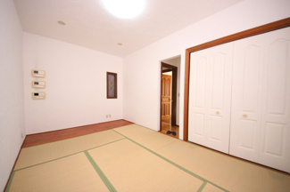 【和室】 | 大津市北比良839-4　浜前の戸建 | 和室別角度