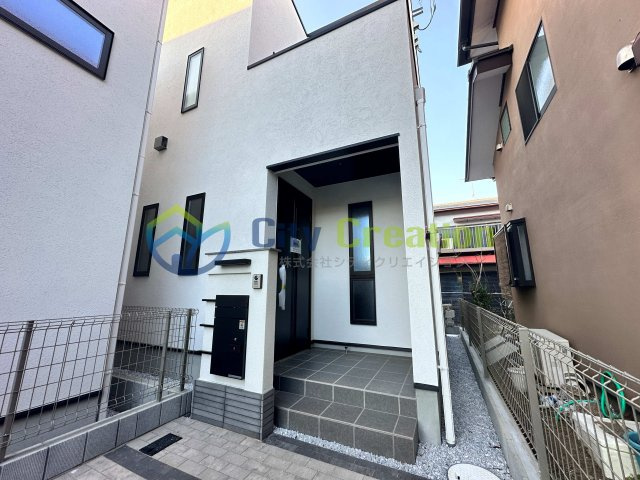 平塚市黒部丘　新築戸建ての外観