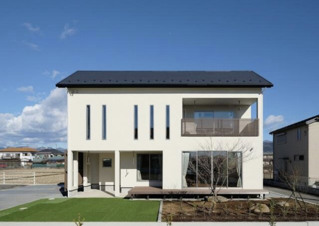 小田原市栢山　広々築浅戸建の外観