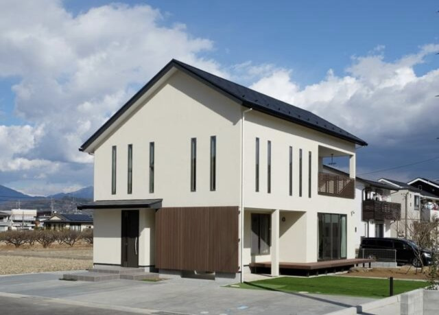 小田原市栢山　広々築浅戸建の外観