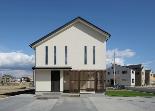 小田原市栢山　広々築浅戸建の外観