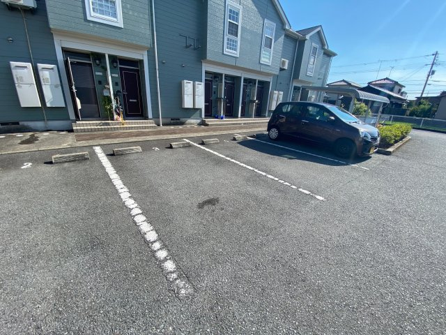 サンパティオの駐車場
