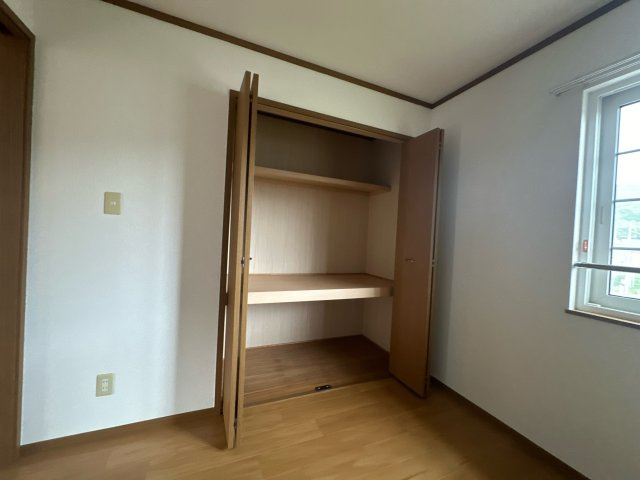 エーデル緑ヶ丘Ｂの収納