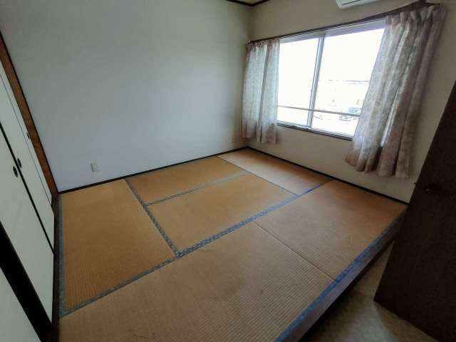 西山町5丁目 貸店舗の和室