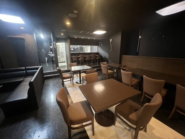 シプエビルの内装