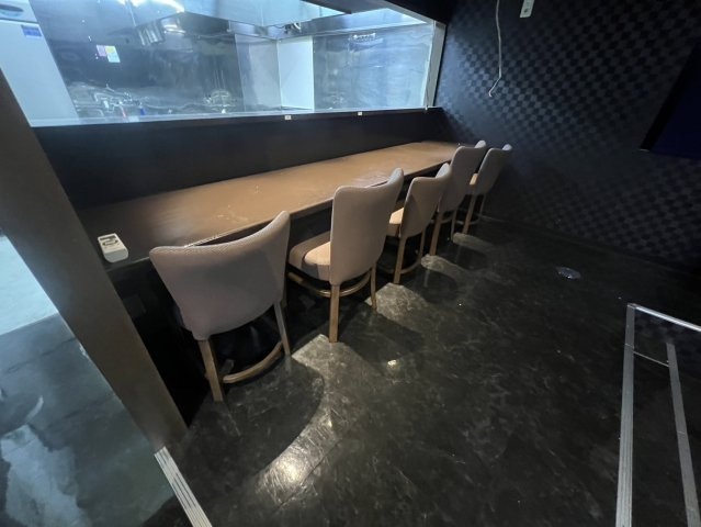 シプエビルの内装