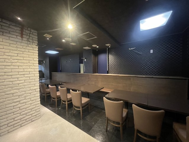 シプエビルの内装