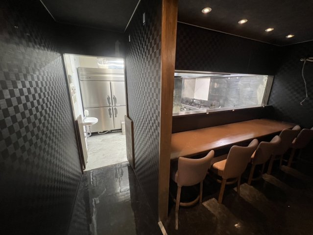 シプエビルの内装