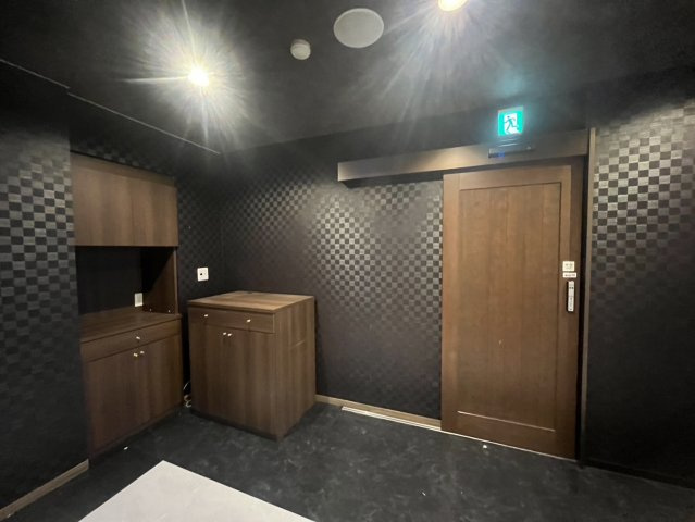 シプエビルの内装