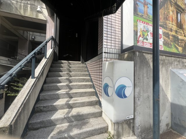 シプエビルのエントランス