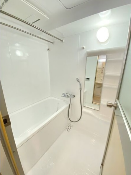 テンフォーティの浴室